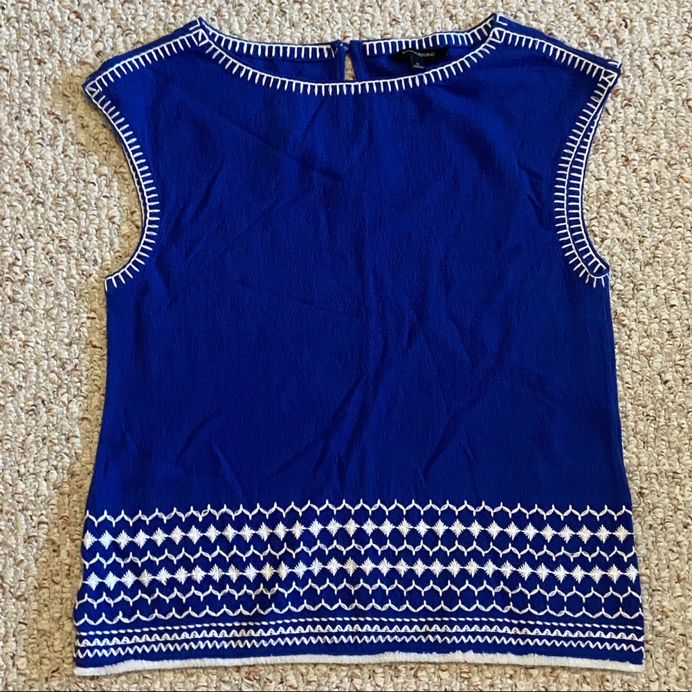 Banana Republic Blue White Embroidery Top